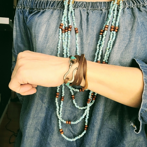 VTG Southwest Turquoise Wood Bead Layered Necklace - Picture 7 of 9